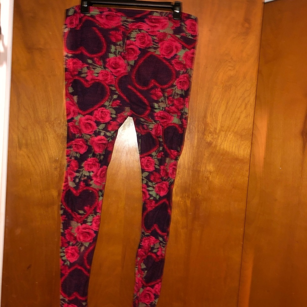 Lularoe valentine roses hearts tc leggings